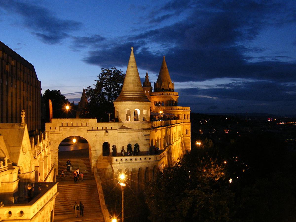 Apartment Szabadsag Ter Budapest Exterior foto